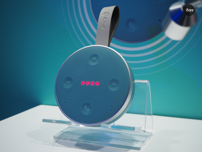 智能音箱只能擺家里？出門問問Tichome Mini，讓AI助手如影隨形
